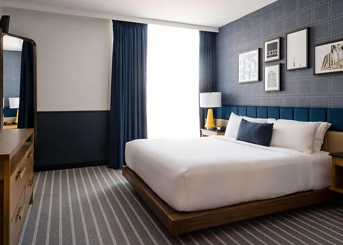 Cambria Hotel Boston Somerville